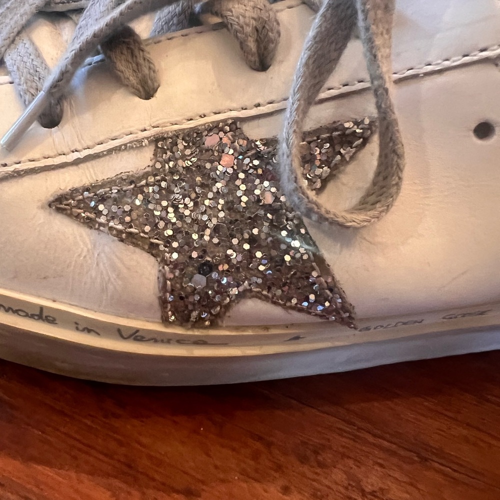 Golden Goose Hi Star White Sneaker with Glitter Star and Teal Heel - Picture 4 of 8